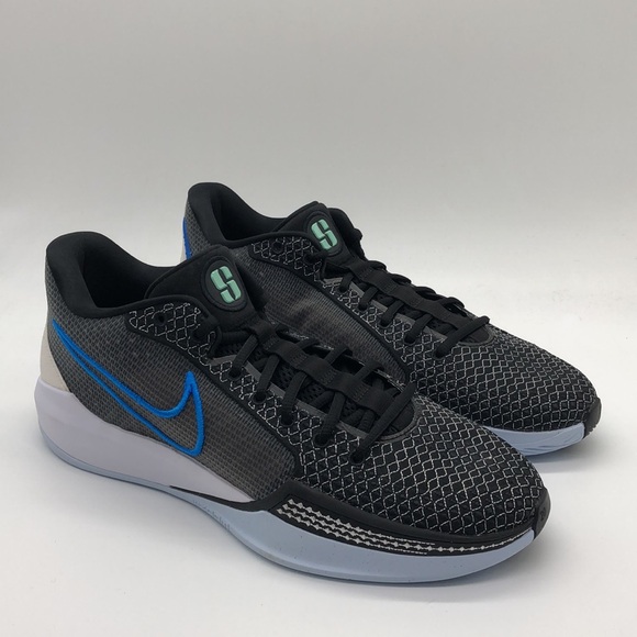 New Women’s Nike Sabrina 1 Black/Blue FQ3381-001 NWOB - Picture 2 of 5